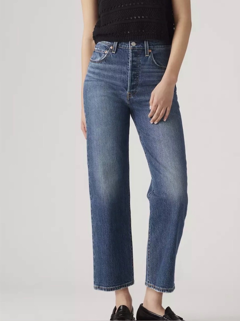 Levi’s rib cage straight jeans size 30
